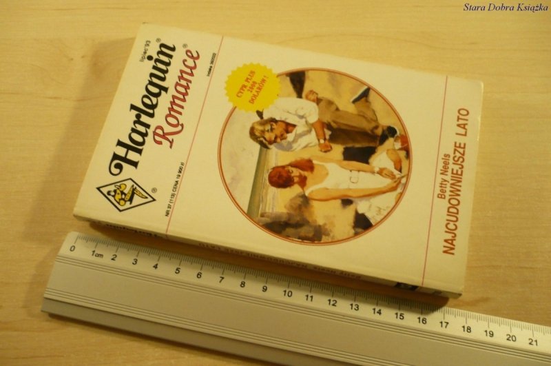 NAJCUDOWNIEJSZE LATO - Betty Neels (1993)