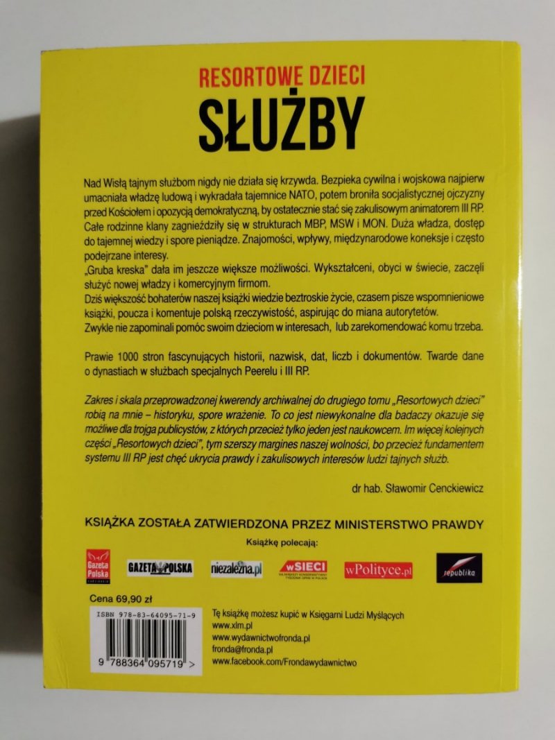 RESORTOWE DZIECI SŁUŻBY - Dorota Kania