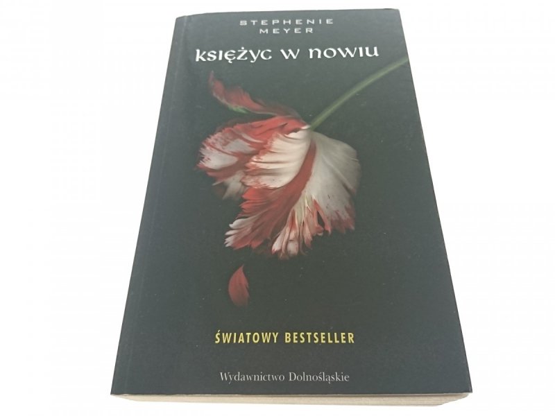 KSIĘŻYC W NOWIU - Stephenie Meyer 2009