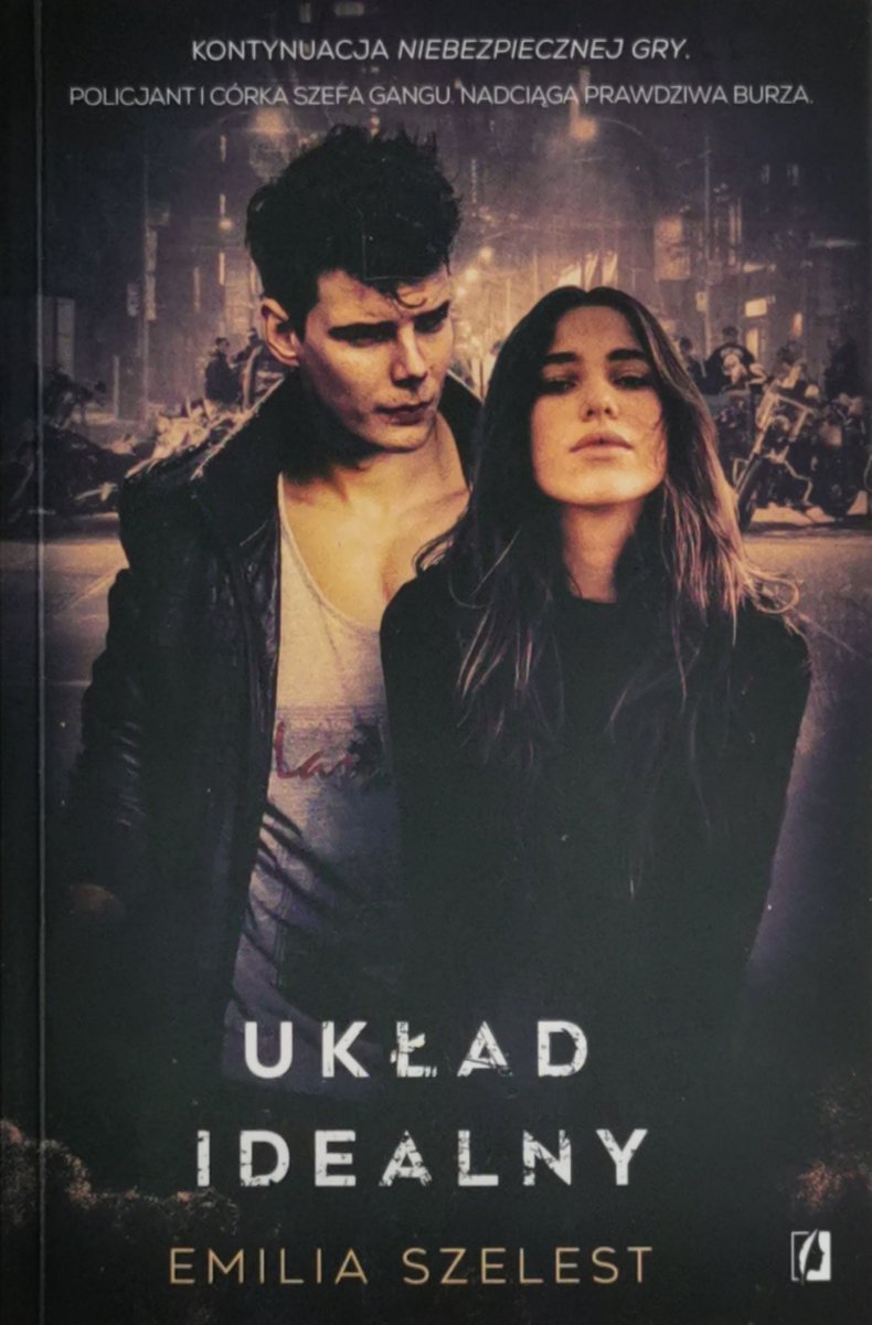 UKŁAD IDEALNY - Emilia Szelest
