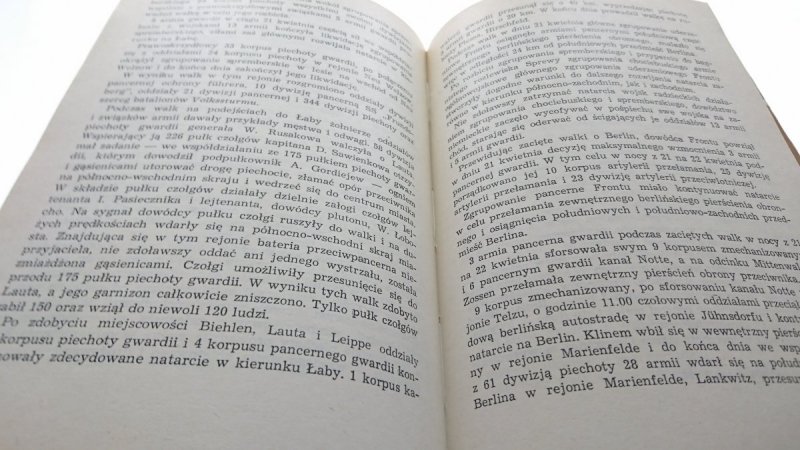 OSTATNI SZTURM (OPERACJA BERLIŃSKA 1945 r.) 1971