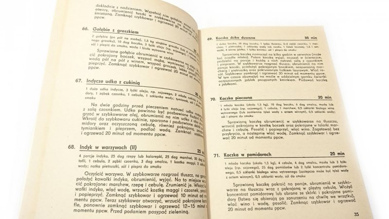 POTRAWY Z SZYBKOWARU - Helena Jabłonowska 1990