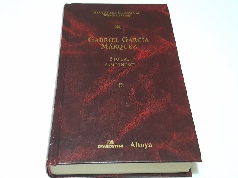 STO LAT SAMOTNOŚCI - Gabriel Garcia Marquez 2001