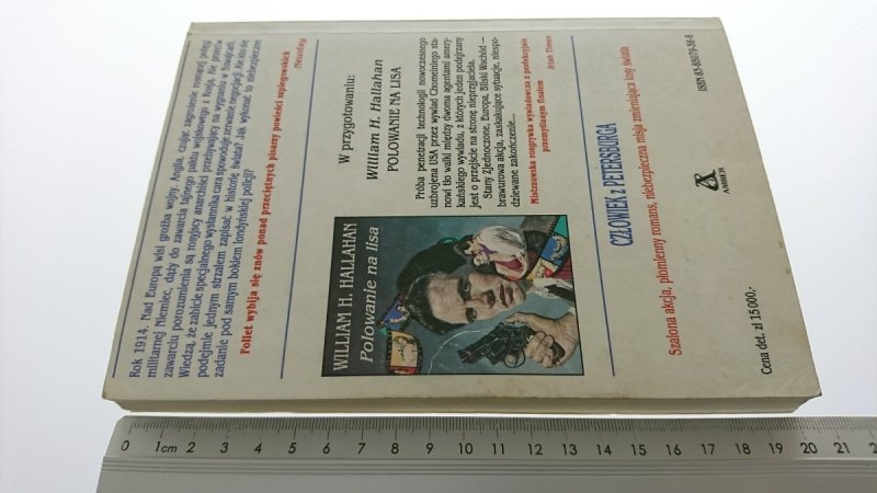 CZŁOWIEK Z PETERSBURGA - Ken Follett 1991