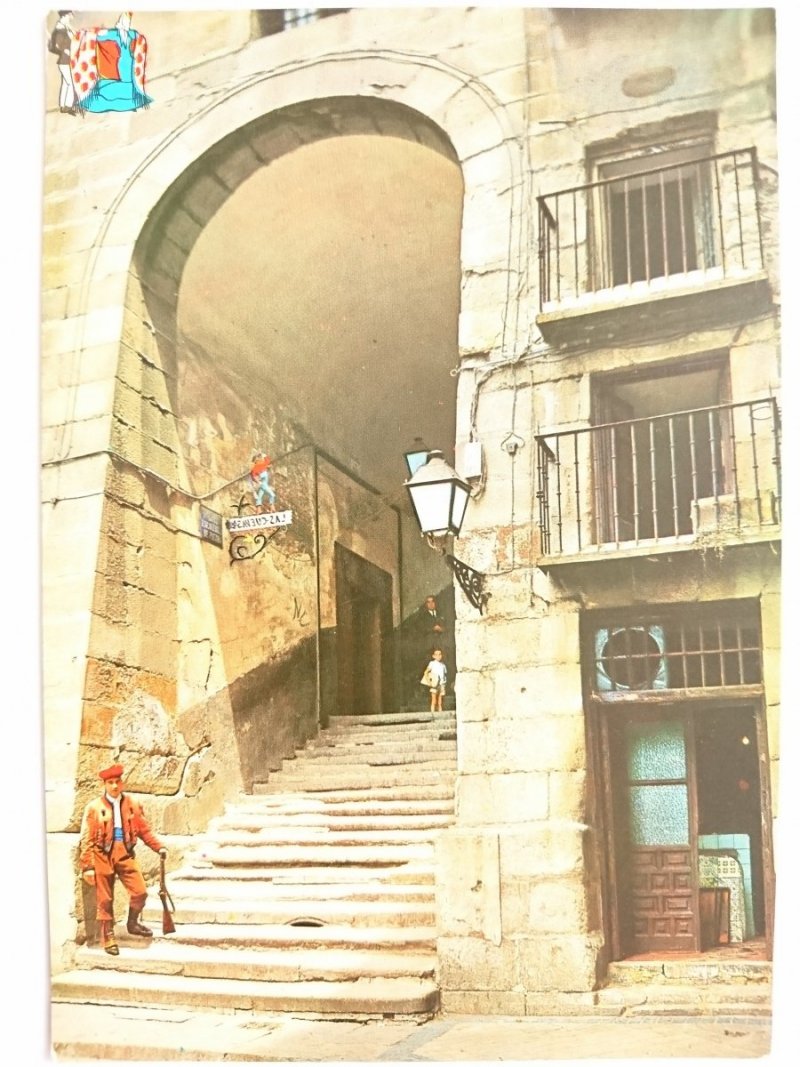 MADRID. EL ARCO DE CUCHILLEROS