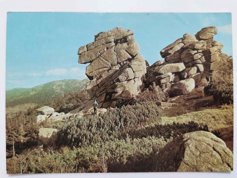 KARKONOSZE. GRUPA SKALNA KOŃSKIE ŁBY FOT. KORPAL