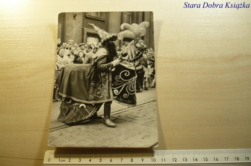 KRAKÓW. LAJKONIK, KRAKOWSKA ZABAWA FOT HERMANOWICZ