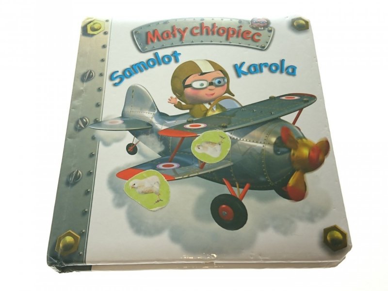 MAŁY CHŁOPIEC. SAMOLOT KAROLA 2011