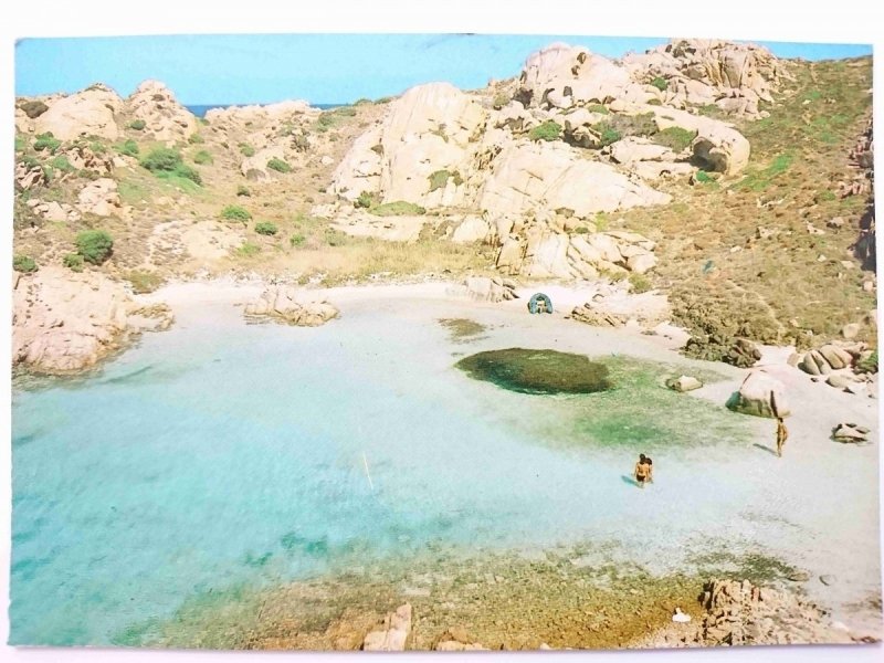 ARCIPELAGO DI LA MADDALENA. CAPRERA – CALA NAPOLETANA