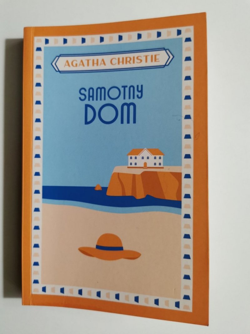 SAMOTNY DOM - Agatha Christie 