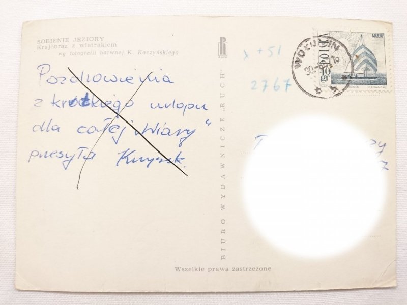 SOBIENIE JEZIORY. KRAJOBRAZ Z WIATRAKIEM FOT. K. KACZYŃSKI