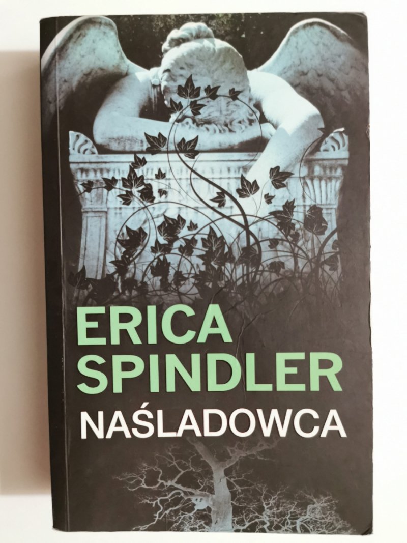 NAŚLADOWCA - Erica Spindler