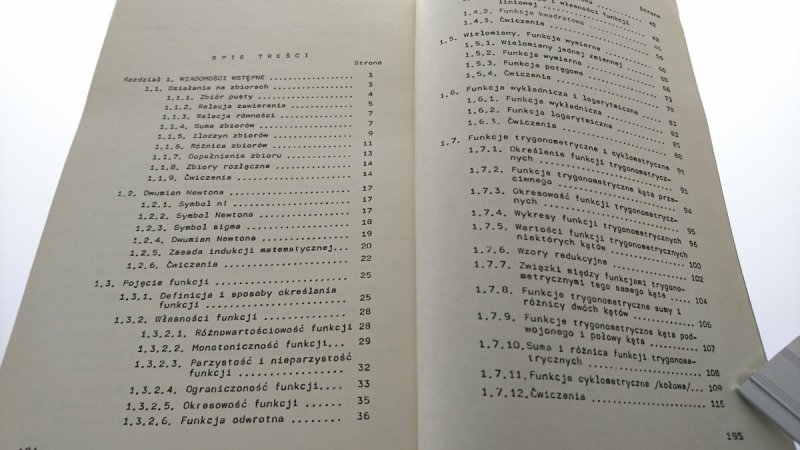 MATEMATYKA CZĘŚĆ I WIADOMOŚCI WSTĘPNE. ALGEBRA