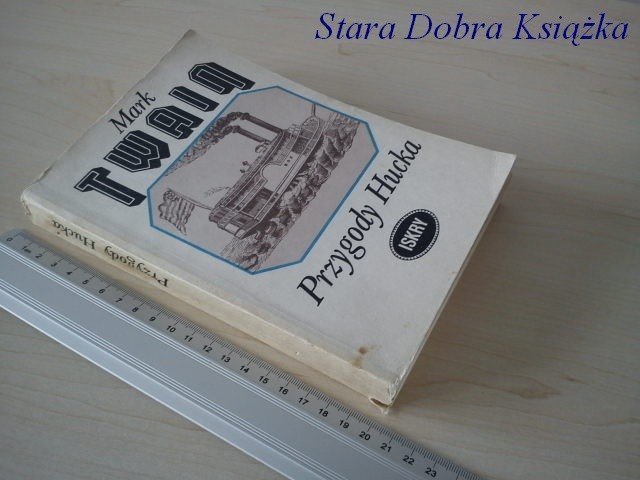 PRZYGODY HUCKA - Mark Twain