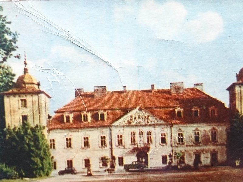 NIEBORÓW. BAROKOWY PAŁAC... FOT. L. SEMPOLIŃSKI