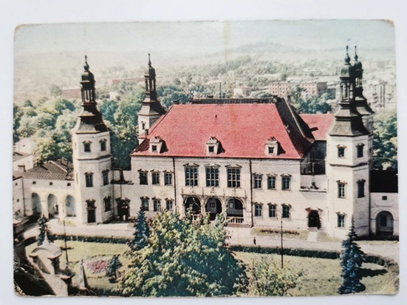 KIELCE. SIEDZIBA PREZYDIUM WOJEWÓDZKIEJ RADY NARODOWEJ FOT. PIERŚCIŃSKI