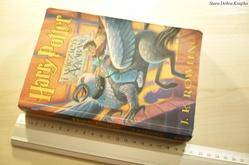 HARRY POTTER I WIĘZIEŃ AZKABANU - Rowling 2001