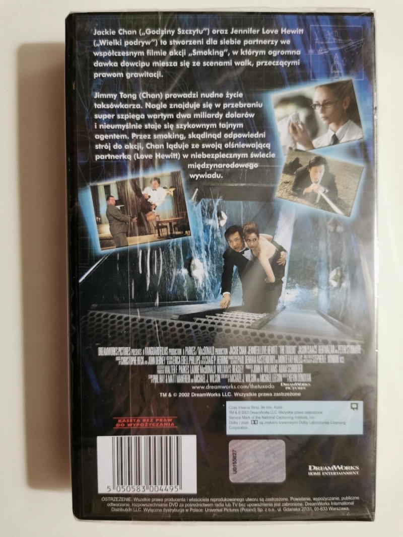 VHS. SMOKING. Jackie Chan. Jennifer Love Hewitt