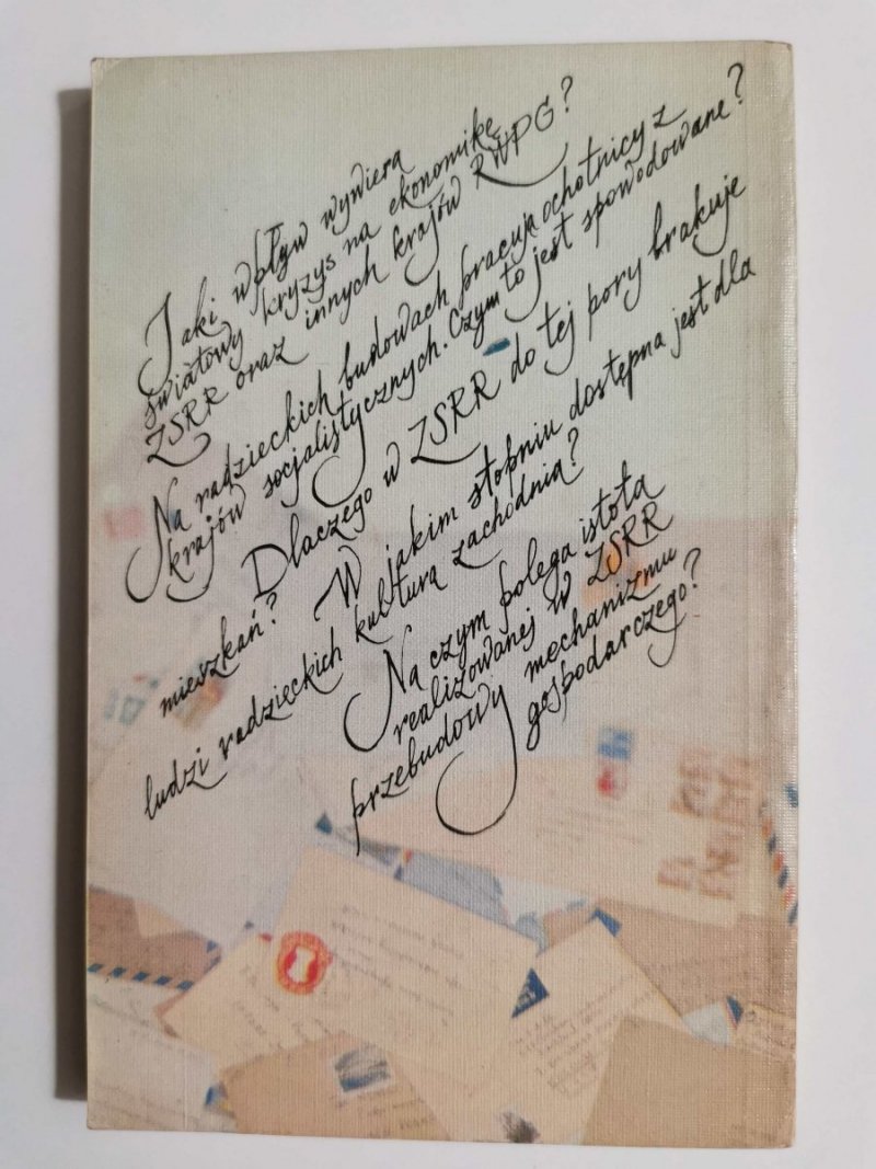 ZSRR 100 PYTAŃ I ODPOWIEDZI 1982