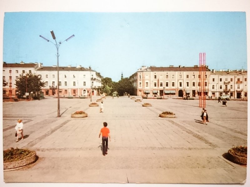 KIELCE. PLAC OBROŃCÓW STALINGRADU FOT. KRASSOWSKI