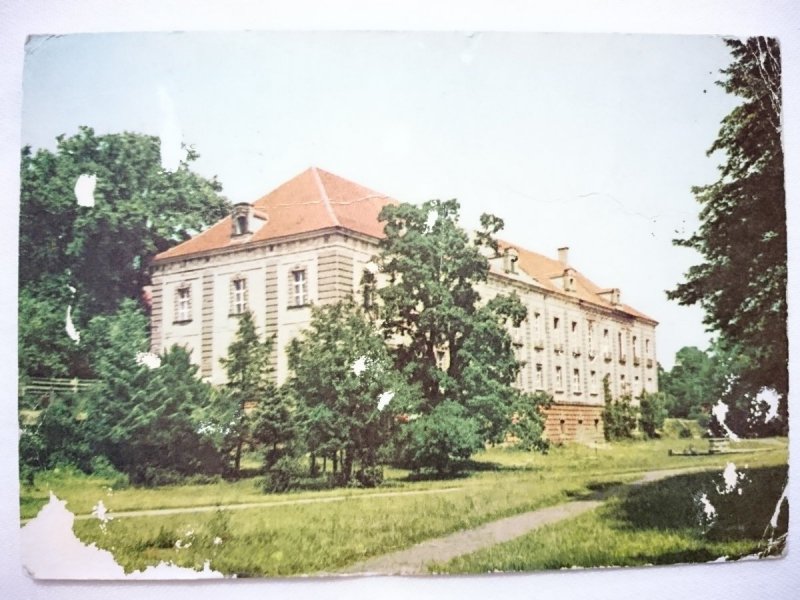 ZAGAŃ. BAROKOWY PAŁAC Z XVII w. FOT. KAMYKOWSKI