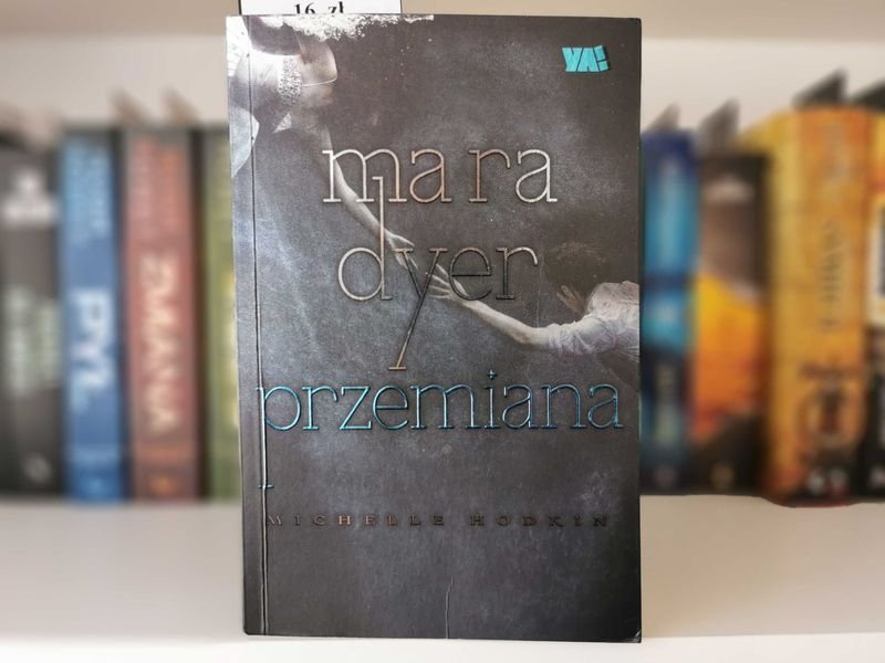 Mara Dyer przemiana - Michelle Hodkin