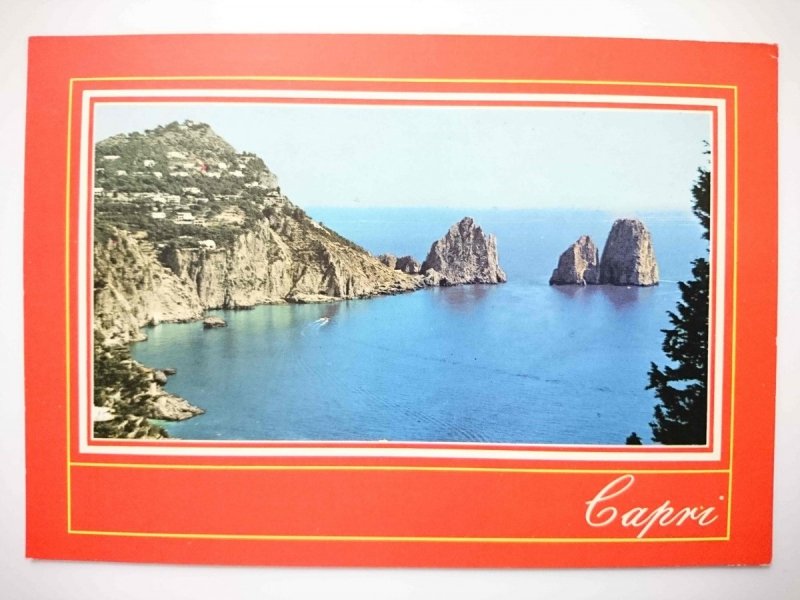 CAPRI. I FARAGLIONI