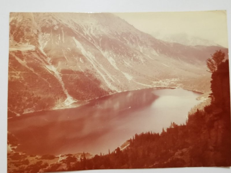 TATRY. MORSKIE OKO NAJWIĘKSZE I NAJPIĘKNIEJSZE JEZIORO TATR FOT. SUMIŃSKI