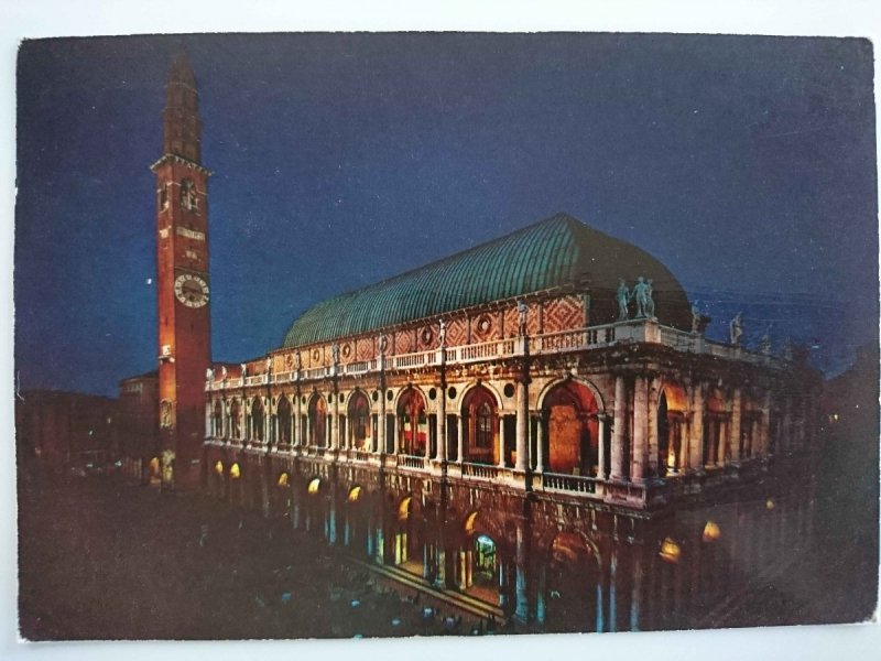 VICENZA. BASILICA PALLADIANA – NOTTURNO