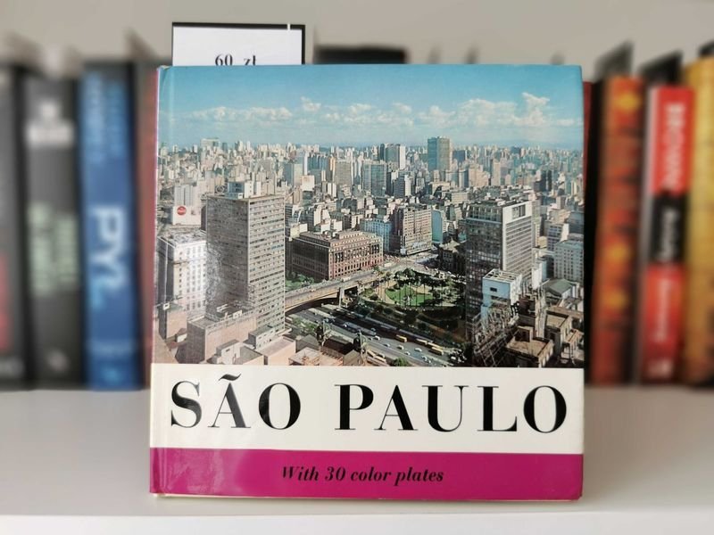 Sao Paulo with 30 color plates