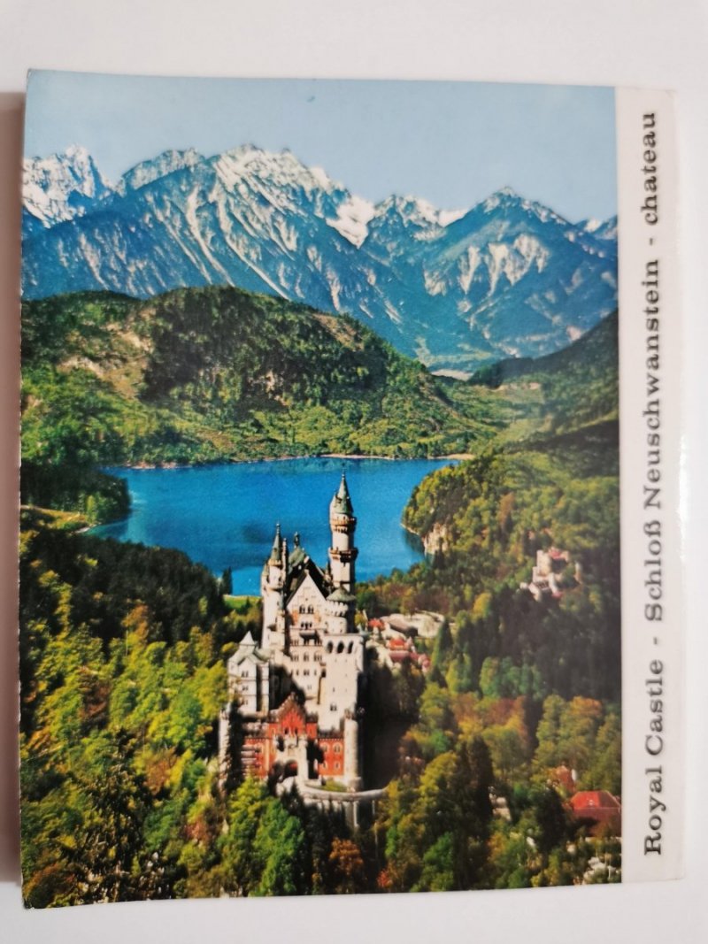 ROYAL CASTLE – SCHLOSS NEUSCHWANSTEIN – CHATEAU. 10 POCZTÓWEK W HARMONIJCE