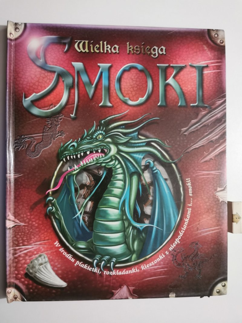 WIELKA KSIĘGA SMOKI