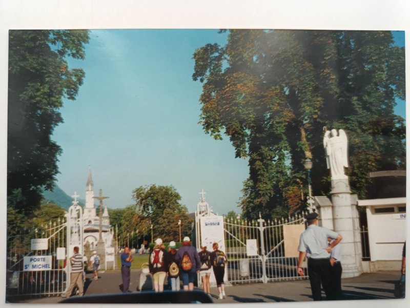 FRANCJA LOURD 1998