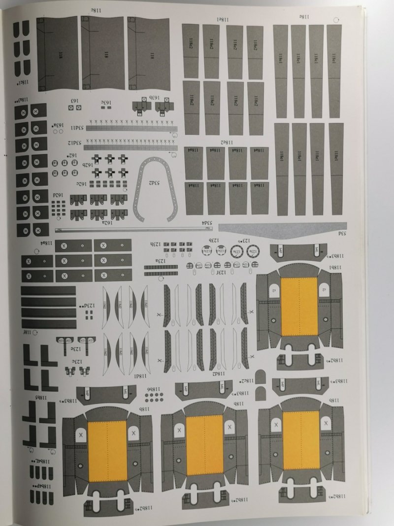 MILITARY MODEL 1-2/2001  – NIEMIECKI PANCERNIK BISMARCK - Andrzej Haliński