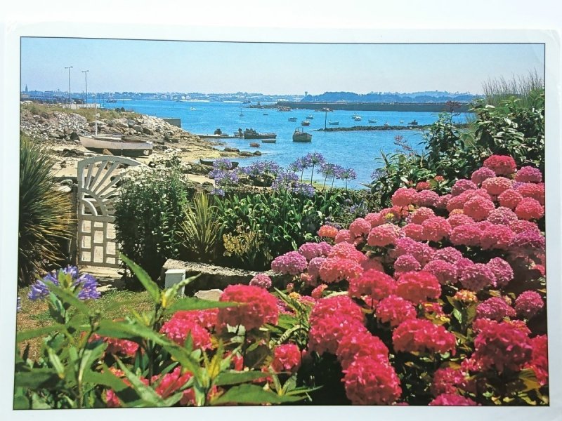 JARDINS FLEURIS DE LA CÓTE DE I'ILDE DE BATZ
