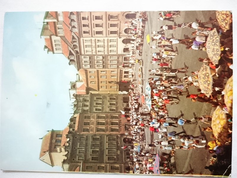 WARSZAWA. RYNEK STAREGO MIASTA FOT. T. SUMIŃSKI