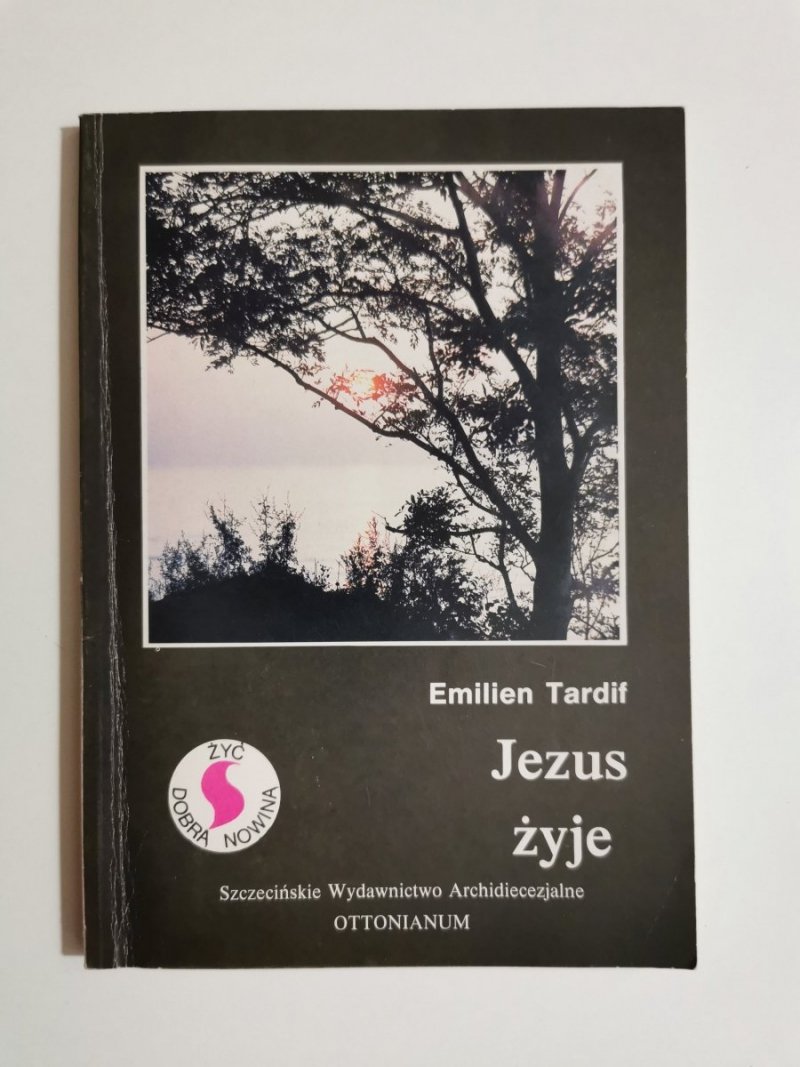 JEZUS ŻYJE - Emilien Tardif 1993
