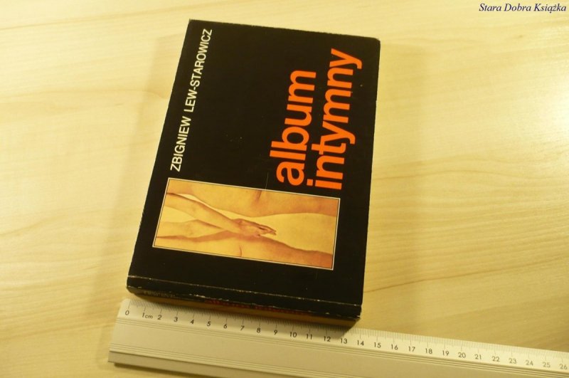 ALBUM INTYMNY  Zbigniew Lew-Starowicz (1990)