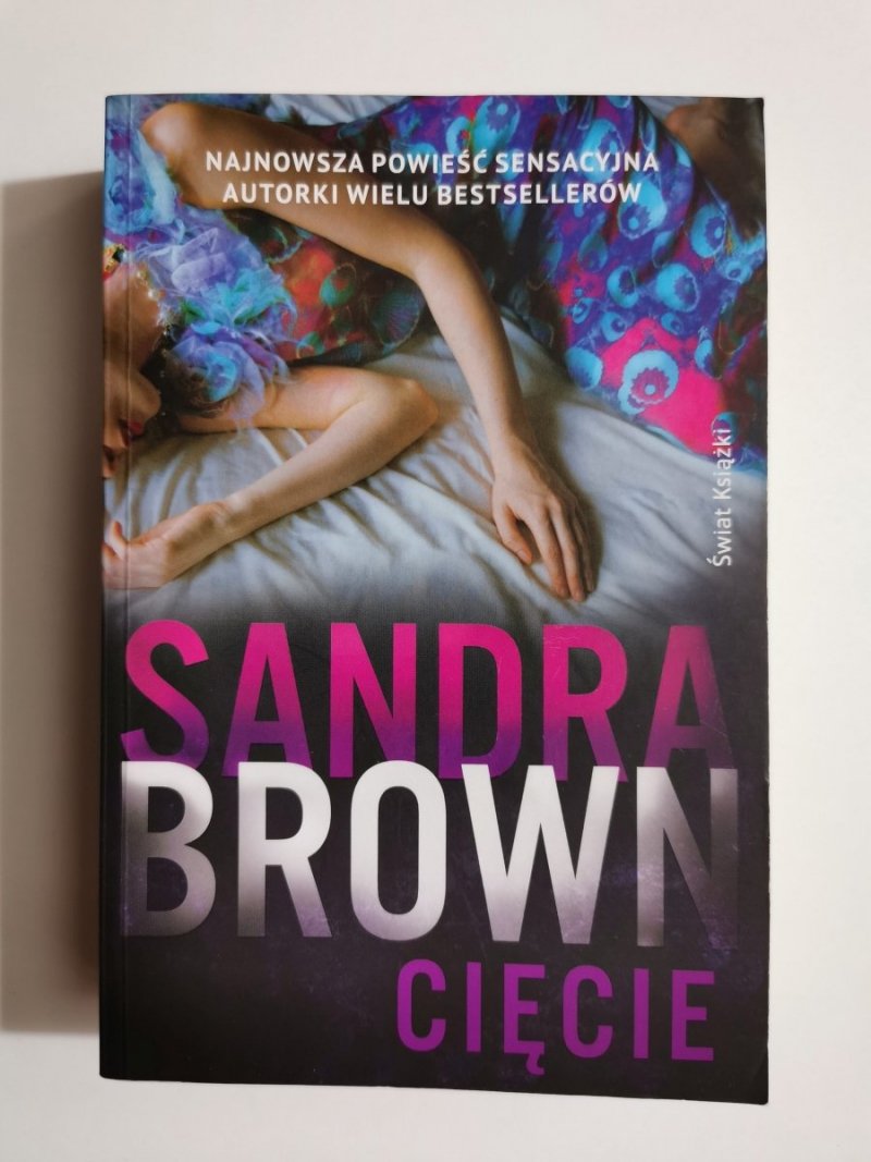 CIĘCIE - Sandra Brown 