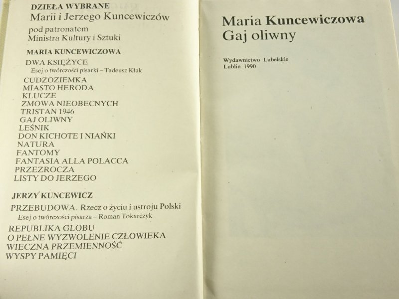 GAJ OLIWNY - Maria Kuncewiczowa 1990