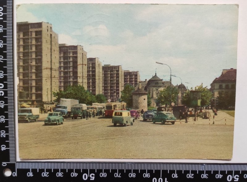 WARSZAWA. ALEJA GEN. KAROLA ŚWIERCZEWSKIEGO