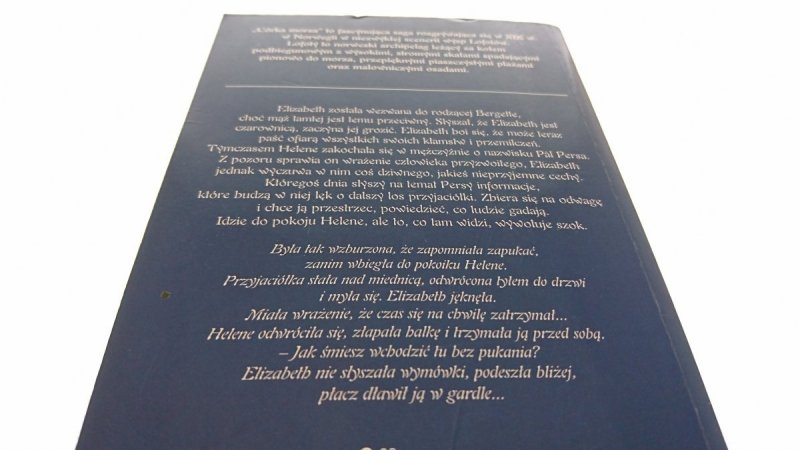SAGA CÓRKA MORZA TOM 9 NIEBEZPIECZNE UCZUCIE 2010