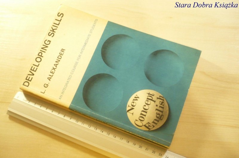 DEVELOPING SKILLS - L. G. Alexander 1973