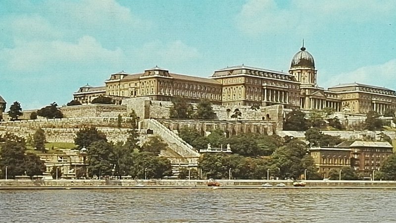BUDAPEST. BUDAI VAR (XIII-XX SZ.)