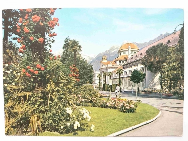MERANO. PASSEGIATA VERSO GRUPPO TESSA