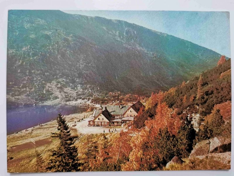 KARKONOSZE. SCHRONISKO PTTK SAMOTNIA FOT. J. KORPAL