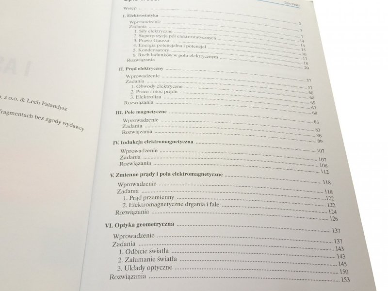 FIZYKA I ASTRONOMIA 2 ZBIÓR ZADAŃ - Falandysz 2011