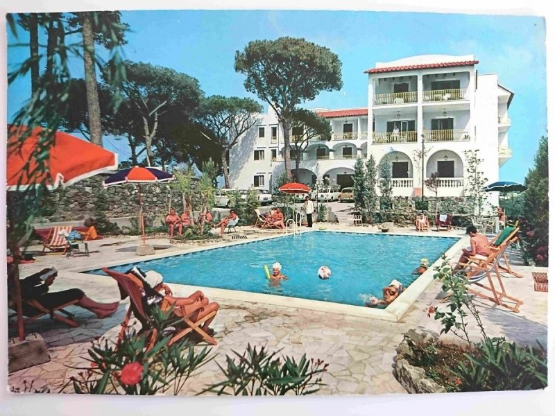 HOTEL HERMITAGE AND PARK THEME. VIA L. MAZZELLA