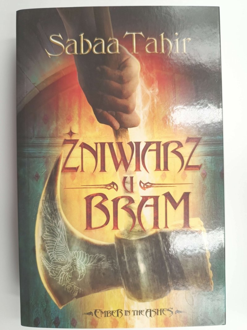 ŻNIWIARZ U BRAM - Sabaa Tahir