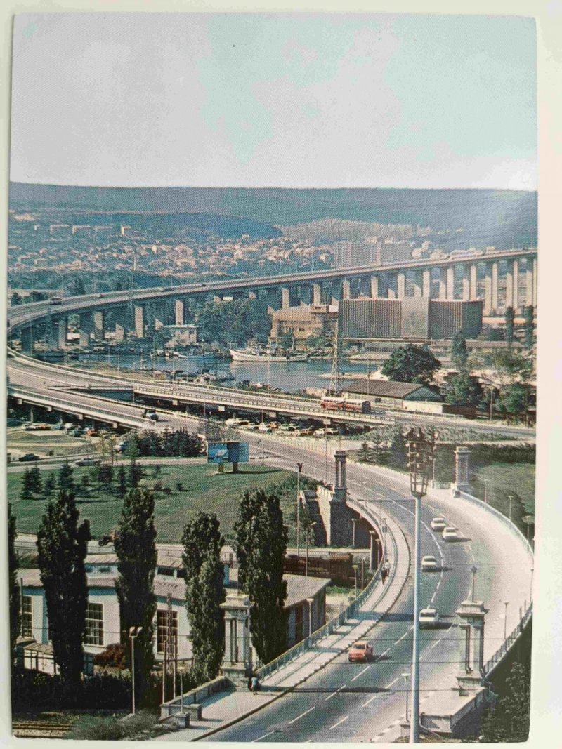 WARNA DIE BRUCKE ASPARUCH